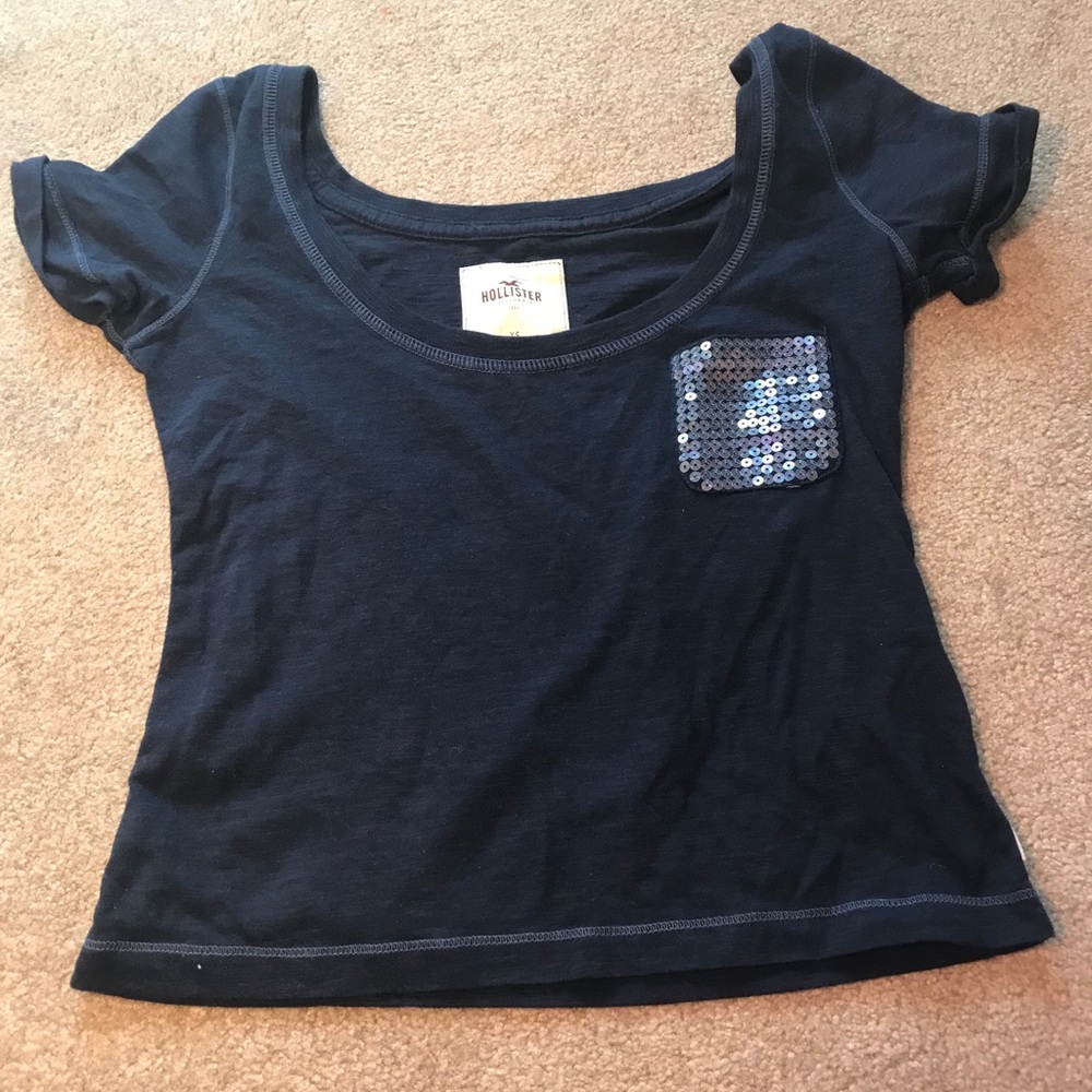 **SALE**A cute short sleeved blue tee!